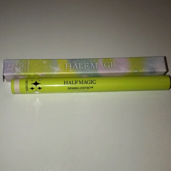 Half magic sparklestick  eye crayon in champagne snowflake NEW - Picture 2 of 12